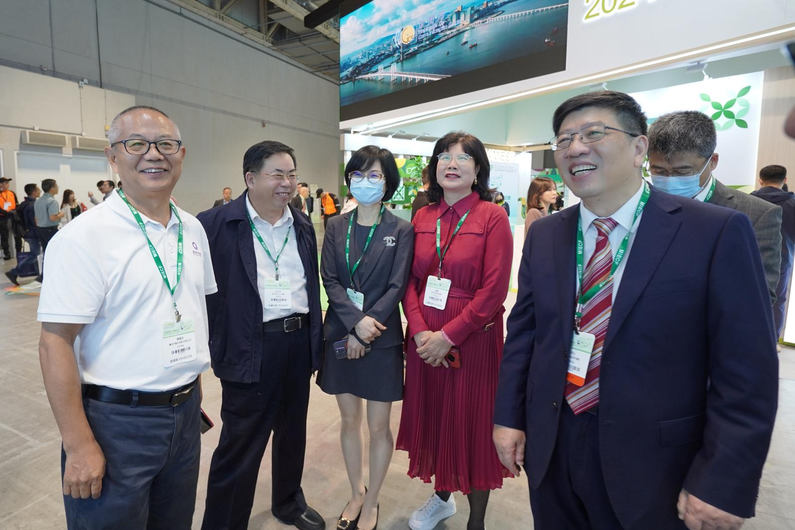 888�ڲ���-����Ϊ��,רҵЧ��